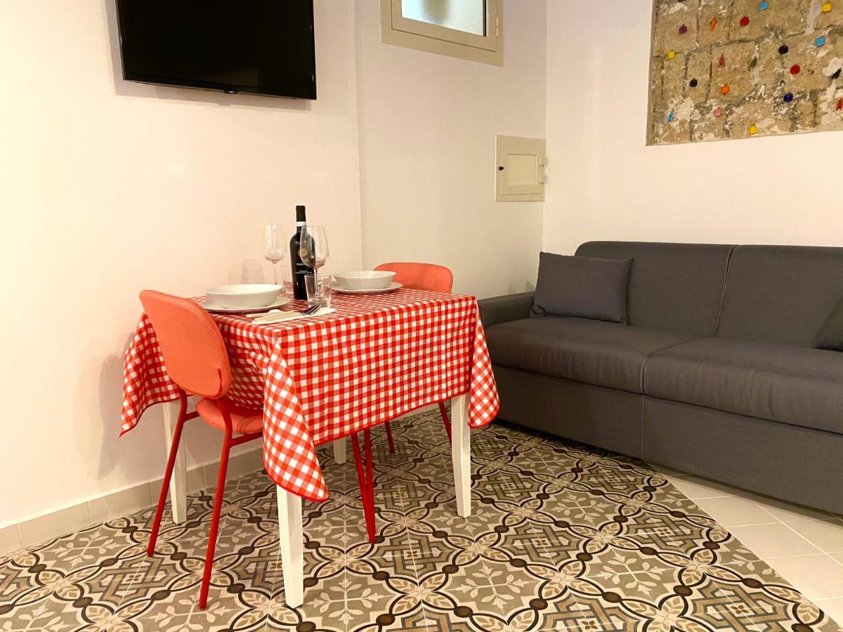 Il Terzo Cardine Neapel